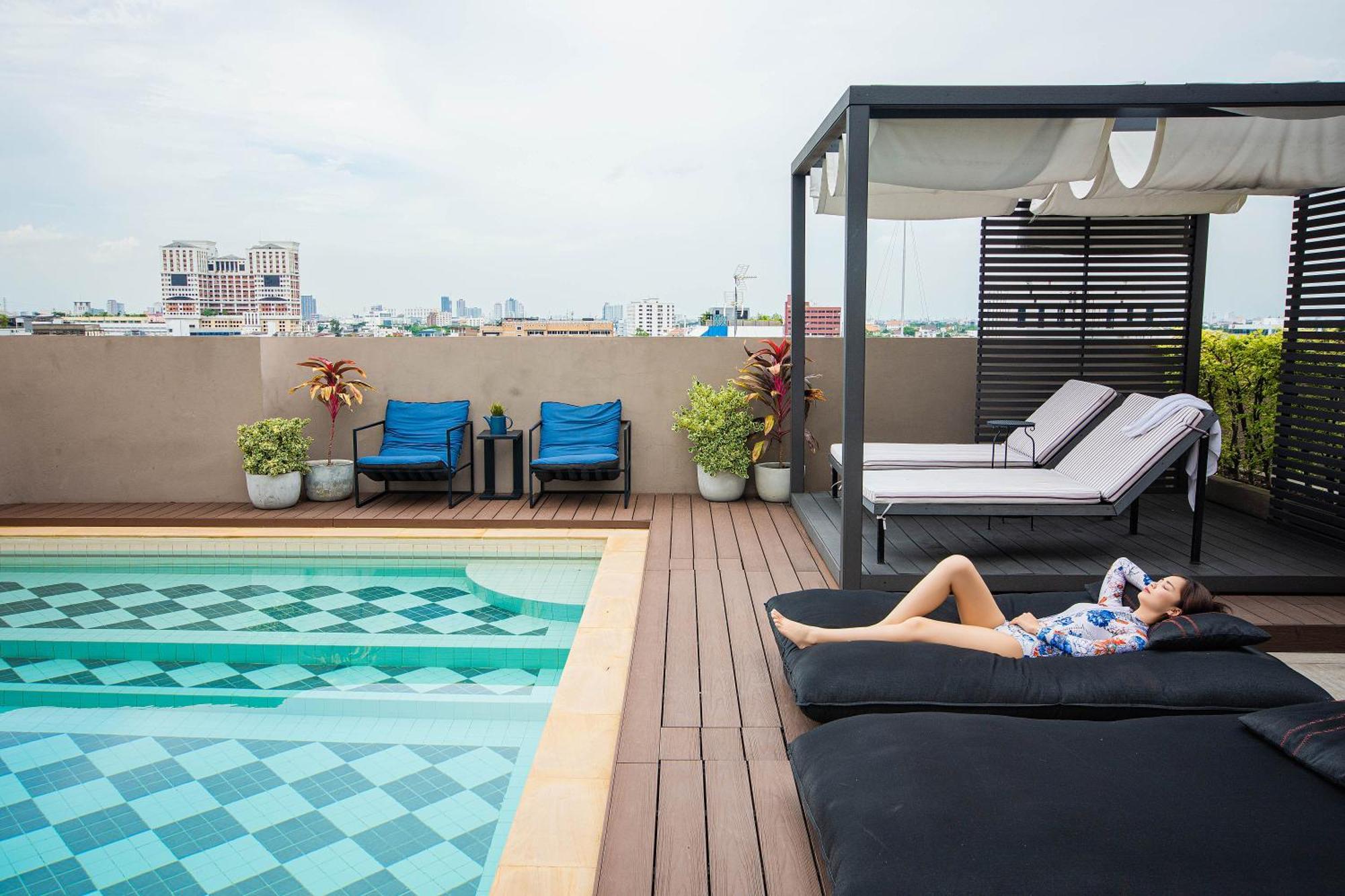 Thea Private Suites By Th District Bangkok Exterior photo